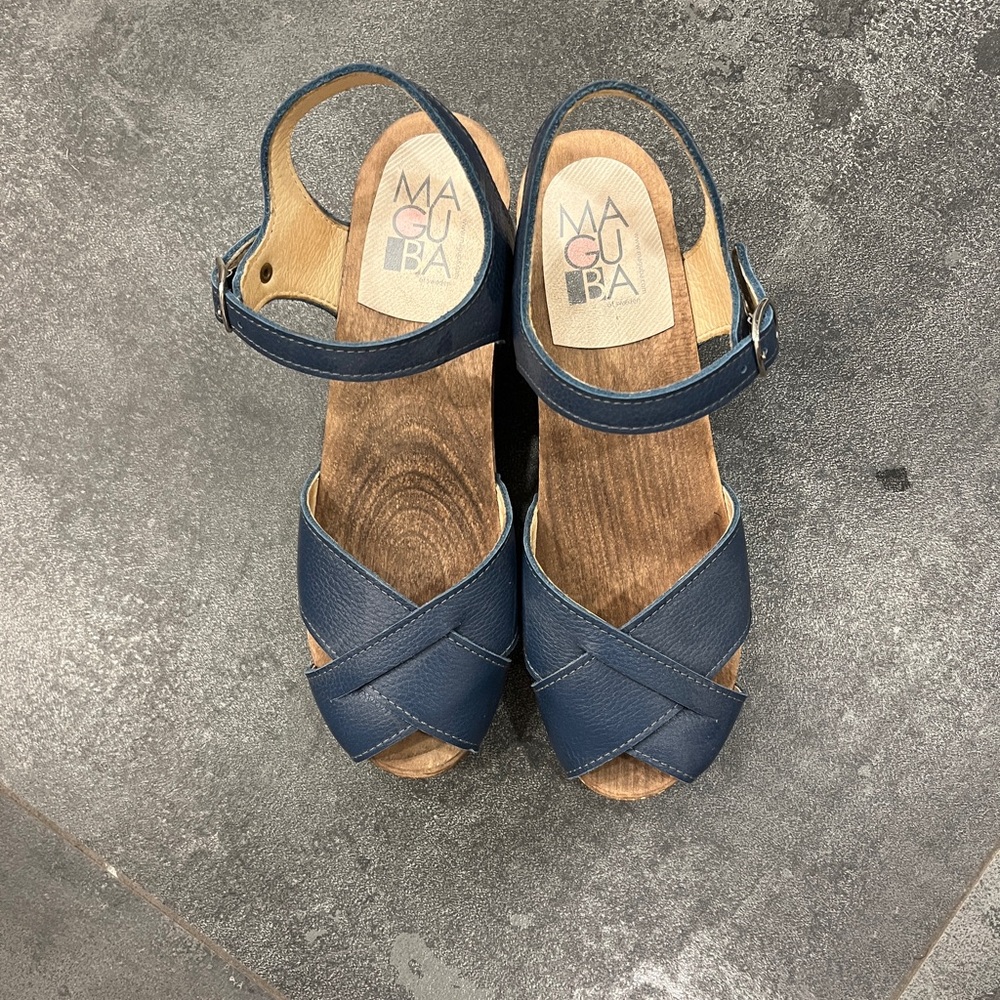 Maguba Women's Blue Leather Mules